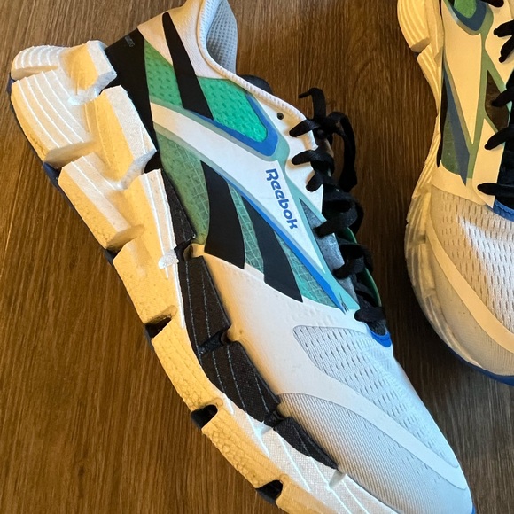 Reebok Men’s FloatZig 1 Shoes Sz(11) White/Black/Mint 100206594 no box pre own - Picture 2 of 10
